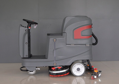 駕駛式洗地機(jī) 駕駛式洗地機(jī)